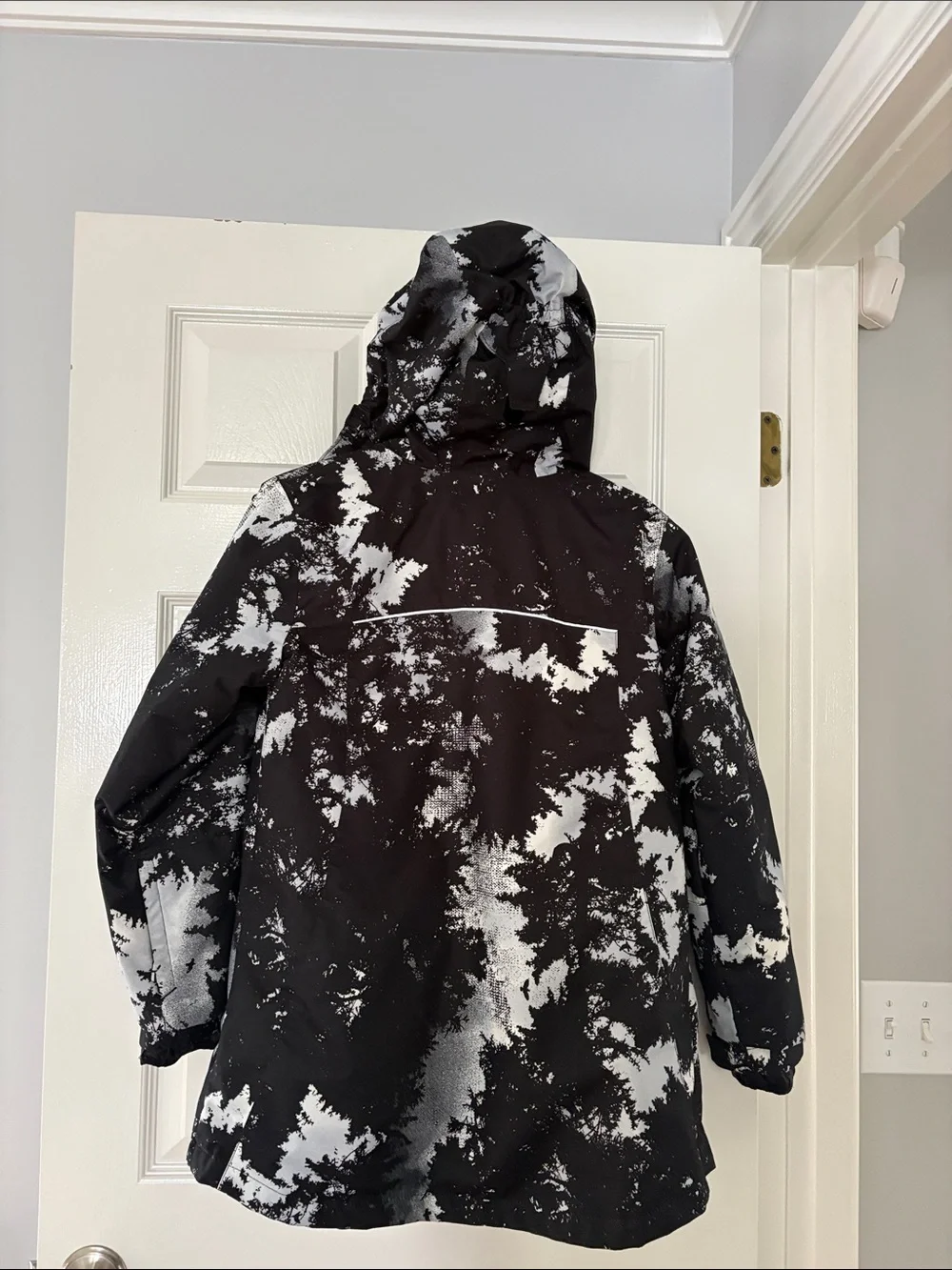 Columbia Whirlwind II Interchange Kids' Black & White Snow Jacket